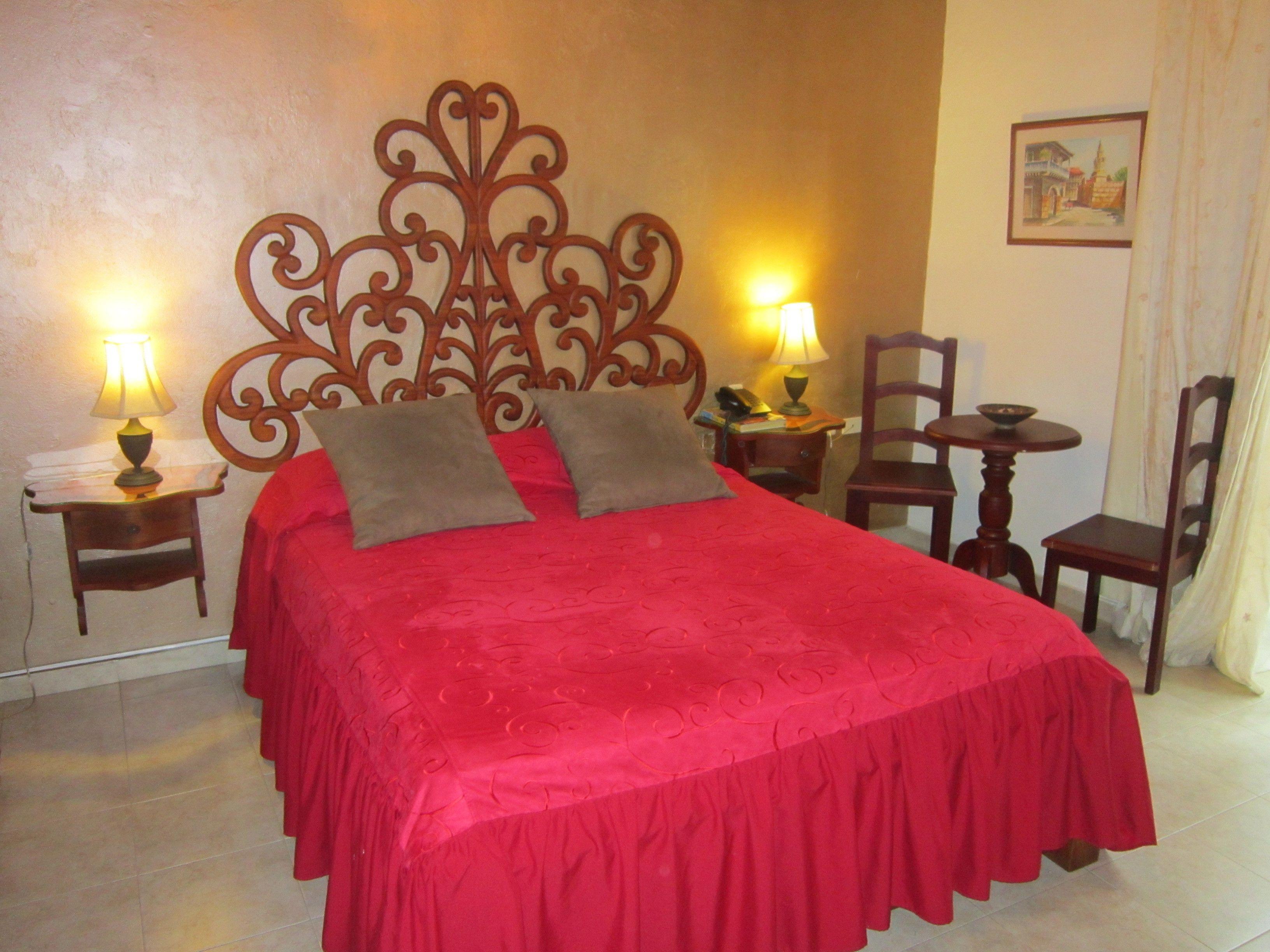 Casa India Catalina Hotel 3*