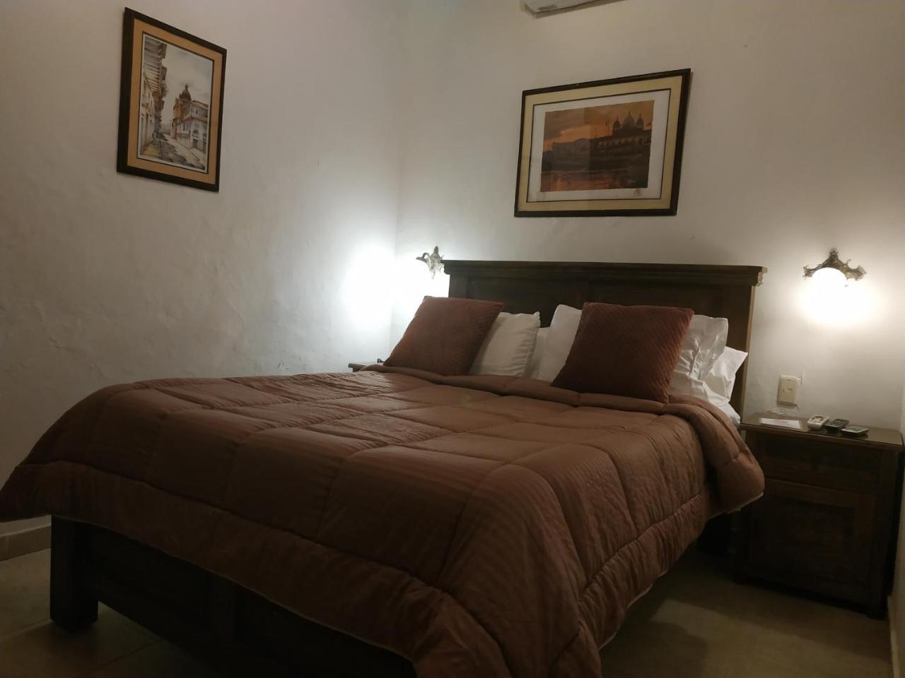 Casa India Catalina 3*