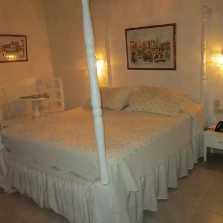 Casa India Catalina 3*