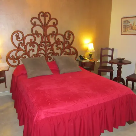 Casa India Catalina Hotel 3*