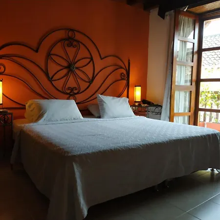 Casa India Catalina Hotel