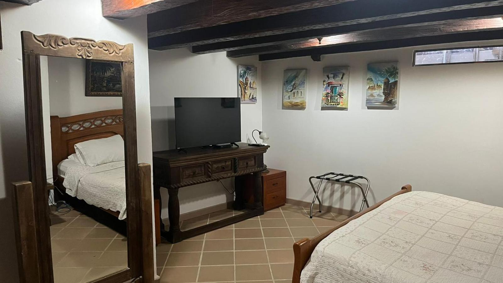 Casa India Catalina Hotel