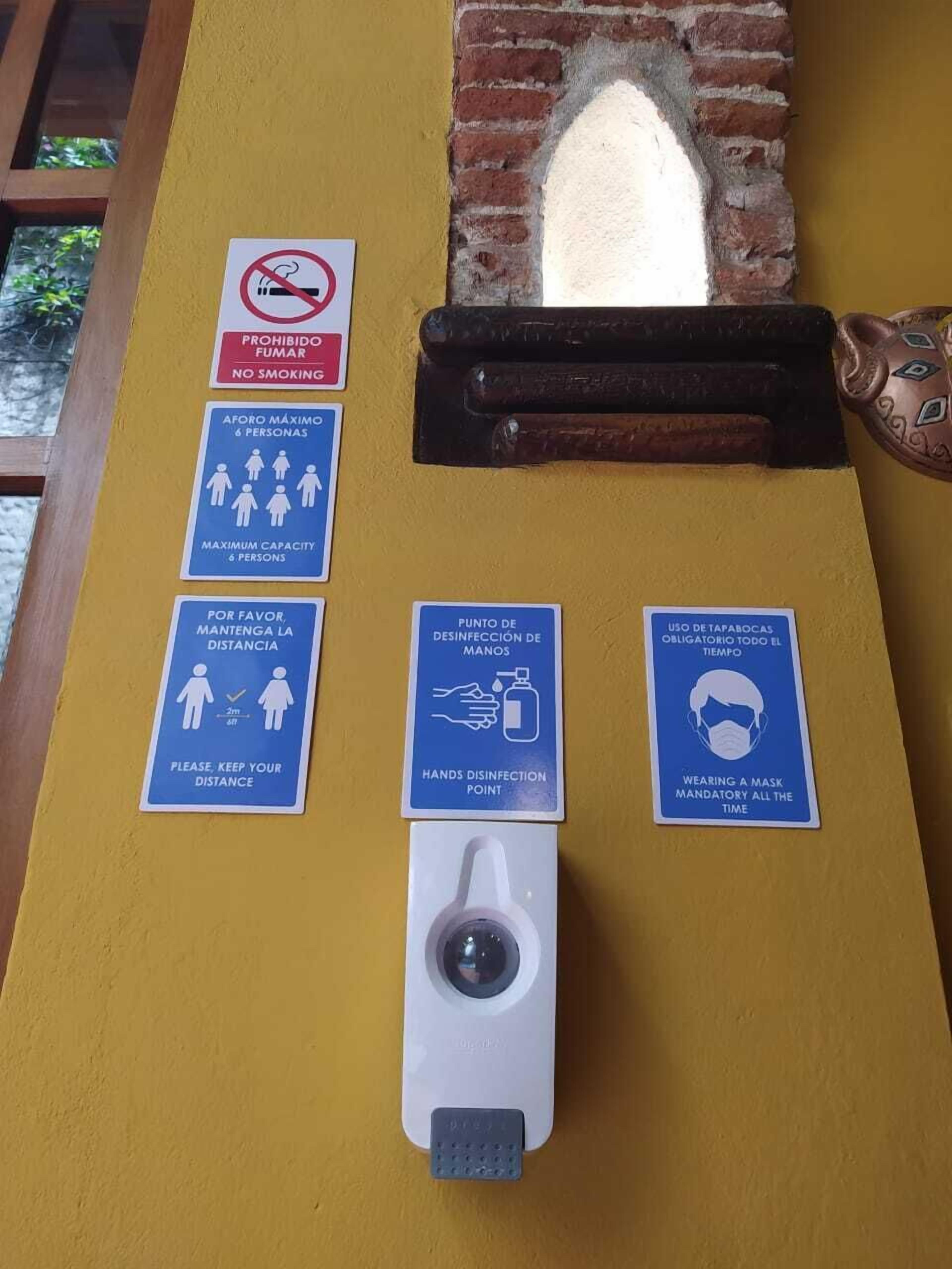 Casa India Catalina 3*